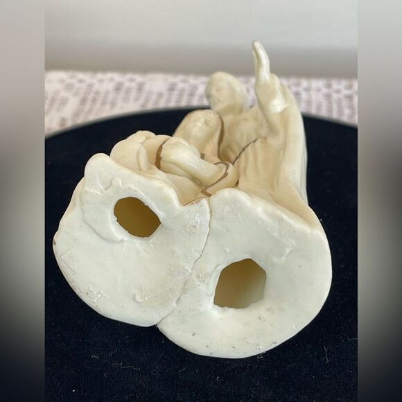 Vintage Christmas Holly Family || Vintage ceramic nativity scene || Holly family - Picture 9 of 10